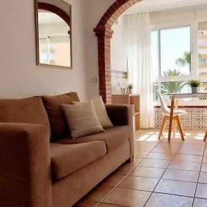 Lola's Apartamento
